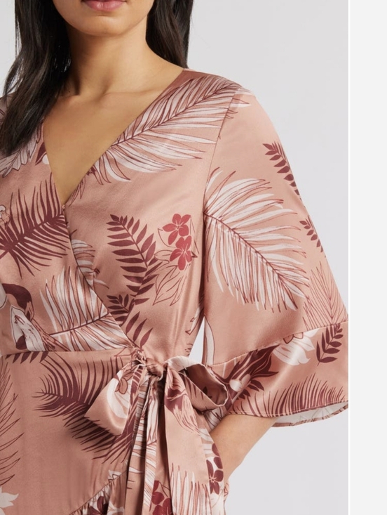 Ciebon Qwynn Maxi Dress Women's Blush Pink Floral Wrap Maxi Dress - Picture 4 of 9